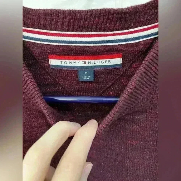 Burgundy tommy Hilfiger fitted sweater - Picture 5 of 7